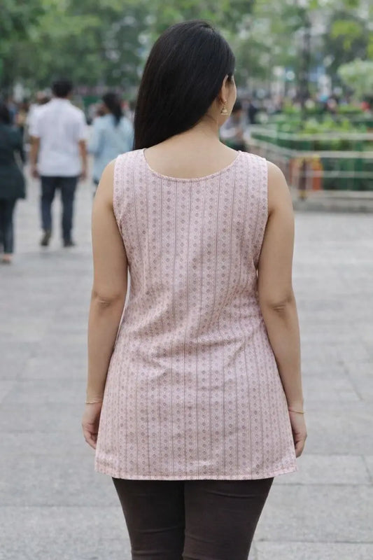 Sleeveless Short Cotton Kurti for Women in pink with geometric pattern, casual summer wear