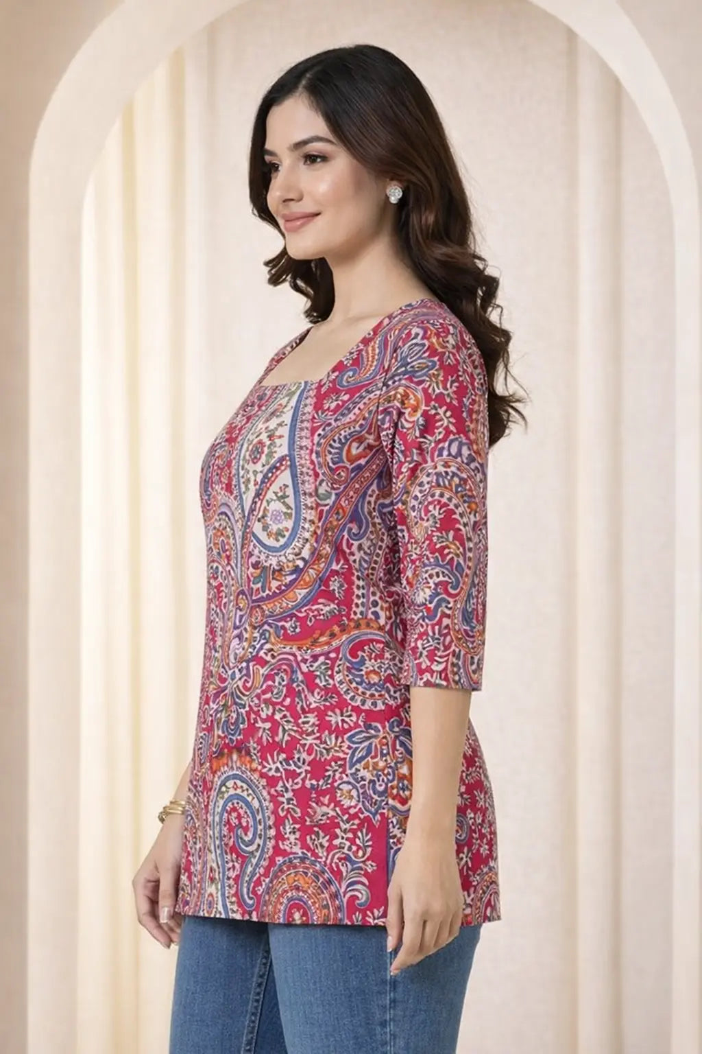 Short cotton kurti for women paired with blue jeans — Indo-Western casual look