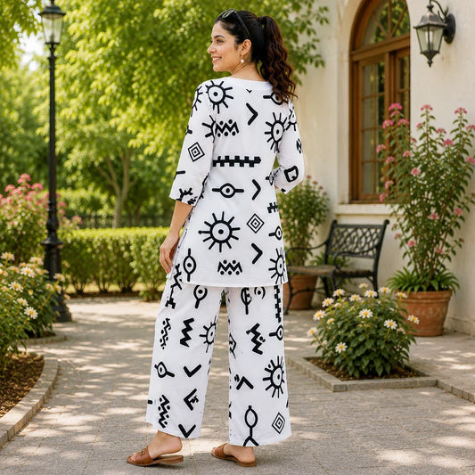 Women's white kurti with 3/4 sleeve and palazzo set